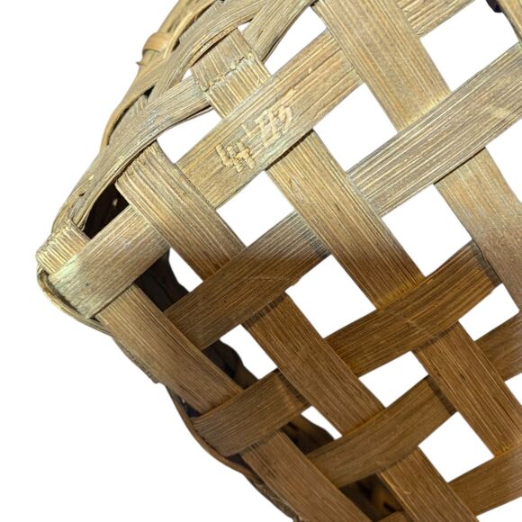 Handmade Vintage Heart Basket with Hand painted Florals Country Farmhouse - Picture 6 of 6